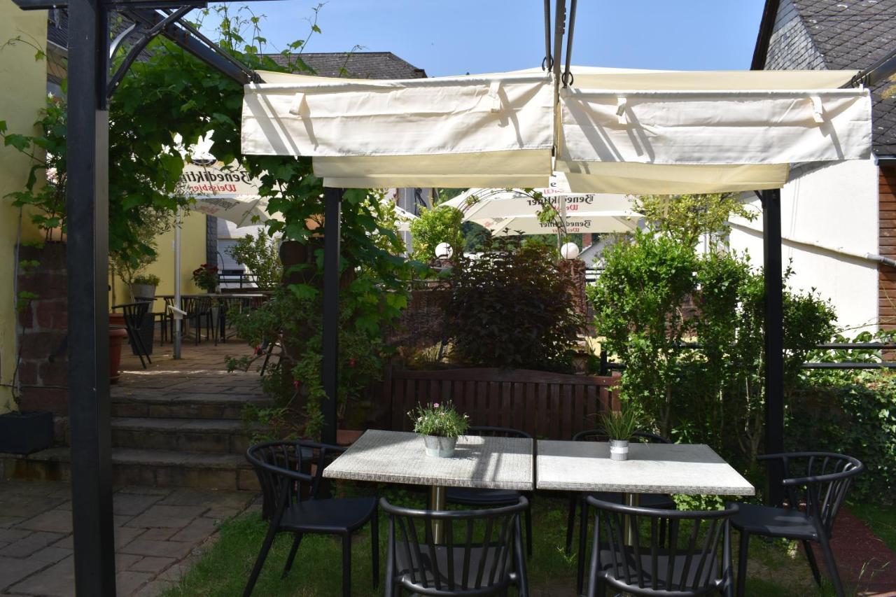 Landgasthof Zur Sonne Enkirch Extérieur photo