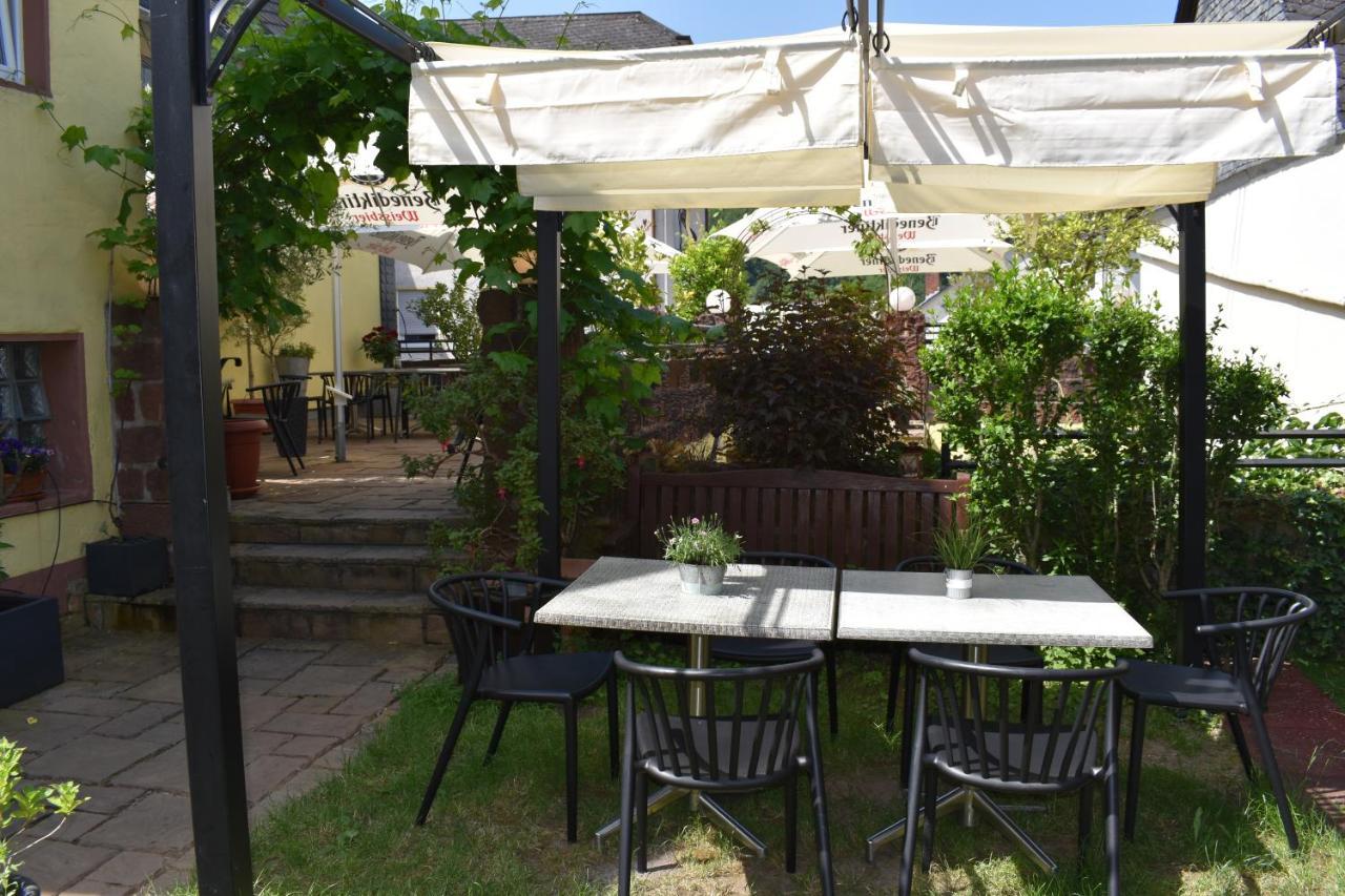 Landgasthof Zur Sonne Enkirch Extérieur photo