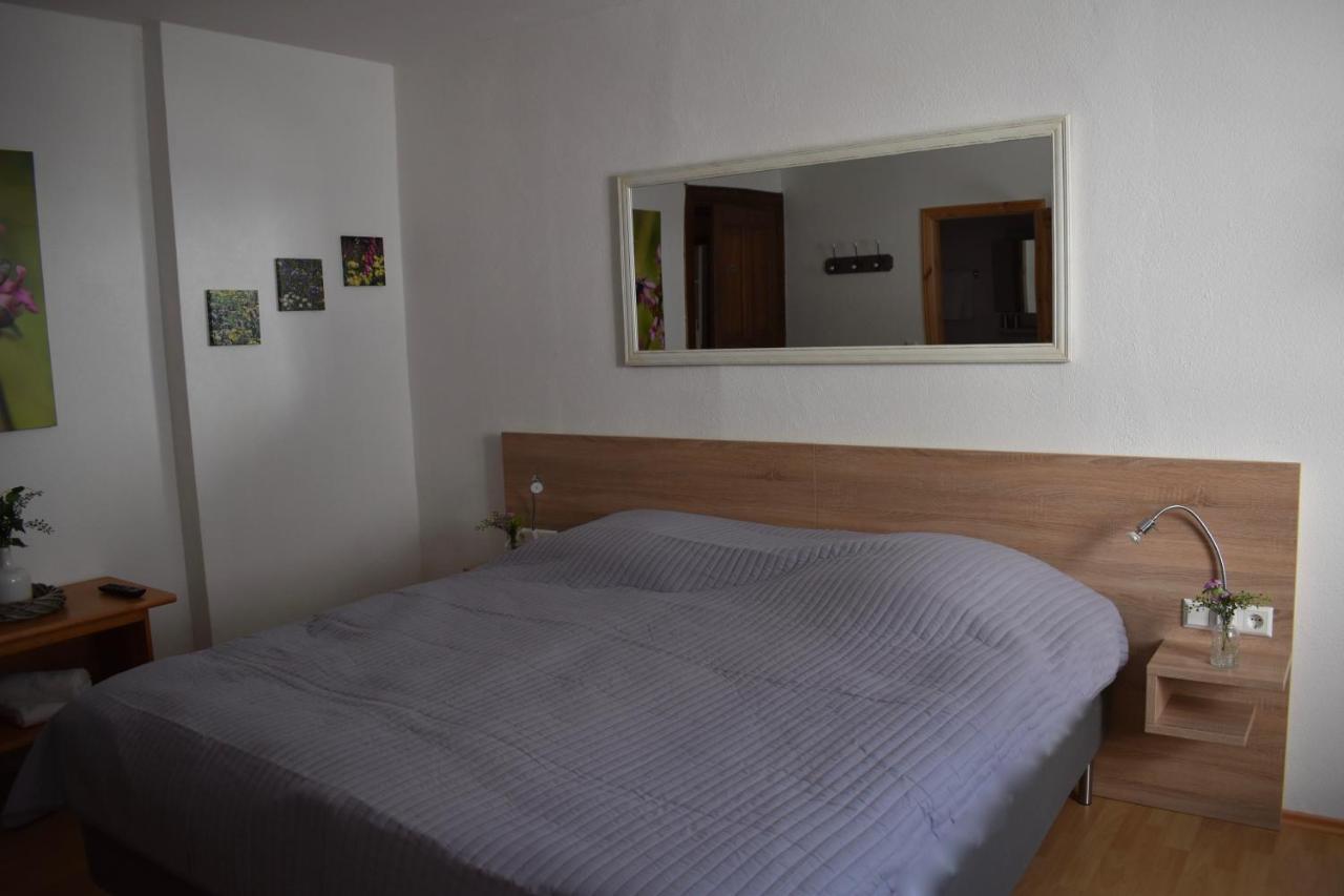Landgasthof Zur Sonne Enkirch Extérieur photo