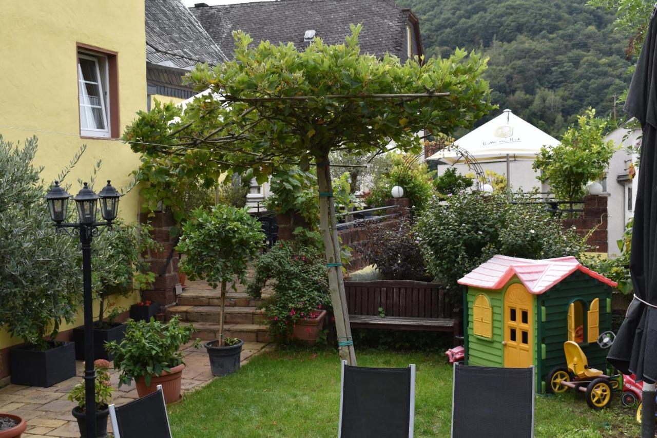 Landgasthof Zur Sonne Enkirch Extérieur photo